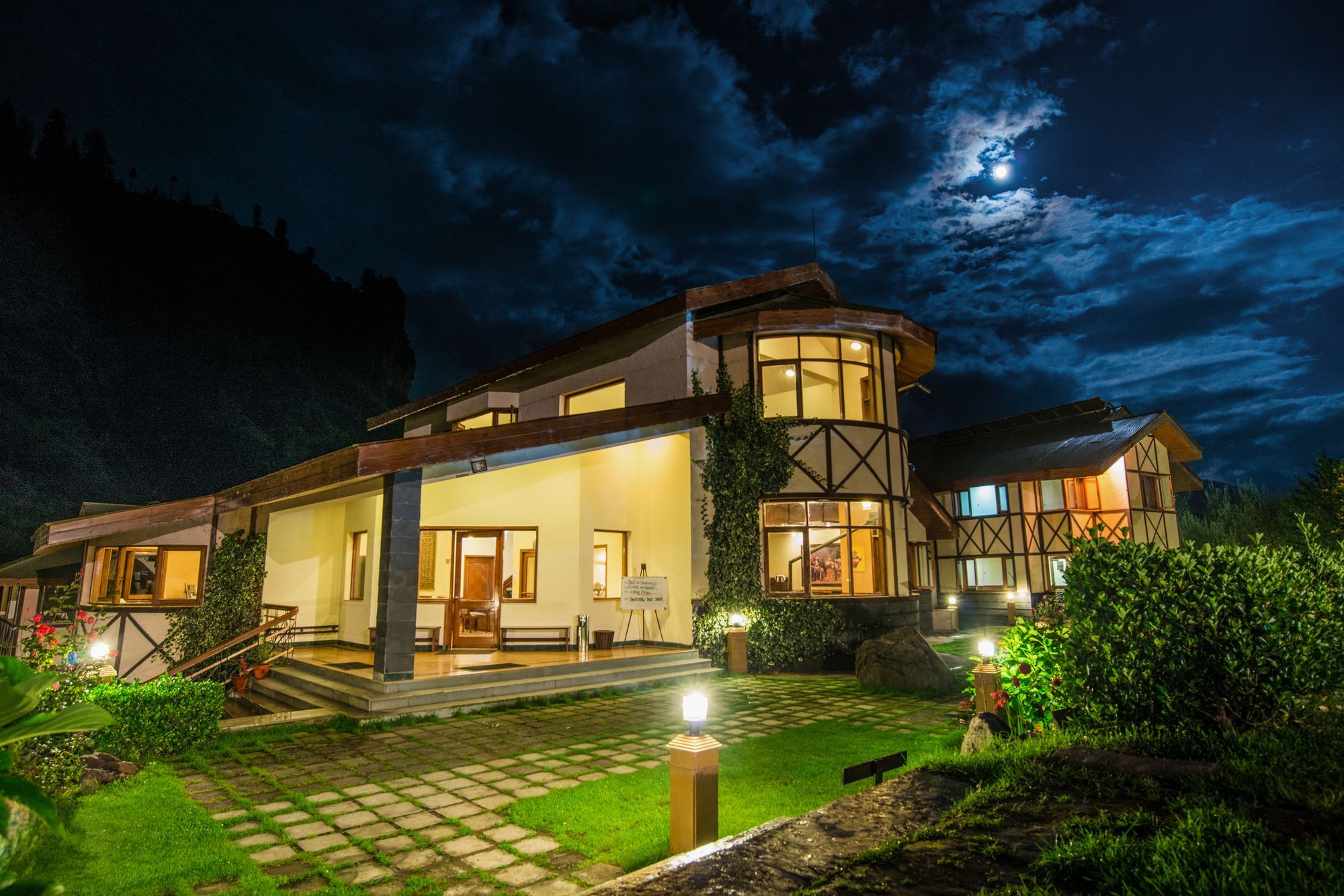 Solang Valley Resort Palchān Zewnętrze zdjęcie