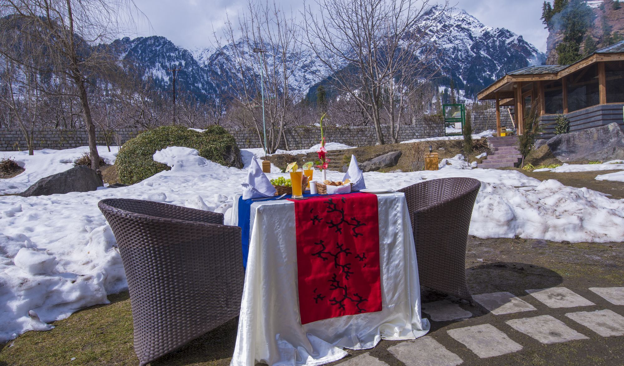 Solang Valley Resort Palchān Zewnętrze zdjęcie